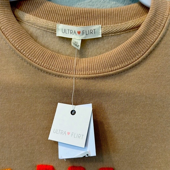 🆕 NWT Ultra ❤️ Flirt Crewneck Sweatshirt - Picture 3 of 3